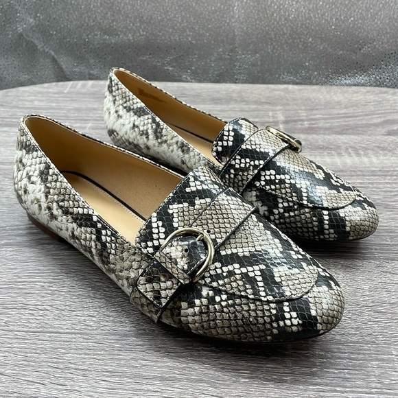 NEW! Talbots Ryan D-Ring Loafers Embossed. 8.5M. - Picture 4 of 15